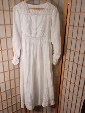 PINK GODDESS Long-Sleeve Maxi Dress
